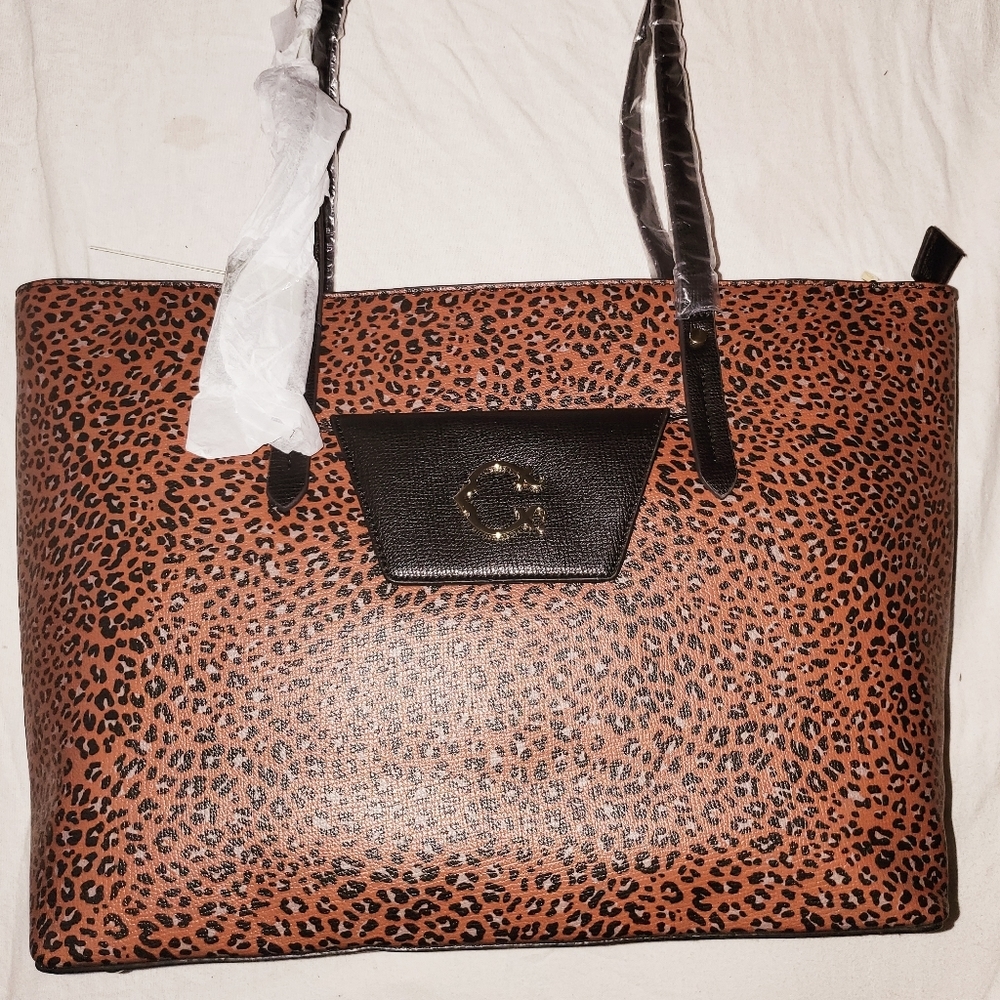 C Wonder Cheeta Vegan Leather Purse Large NEW WITH